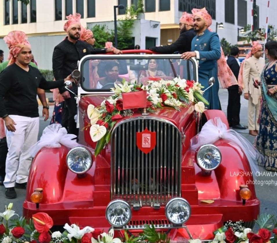 Luxury Wedding car rental Delhi